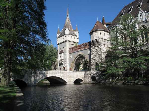 Отдых в Будапеште: замки, крепость и легенды 