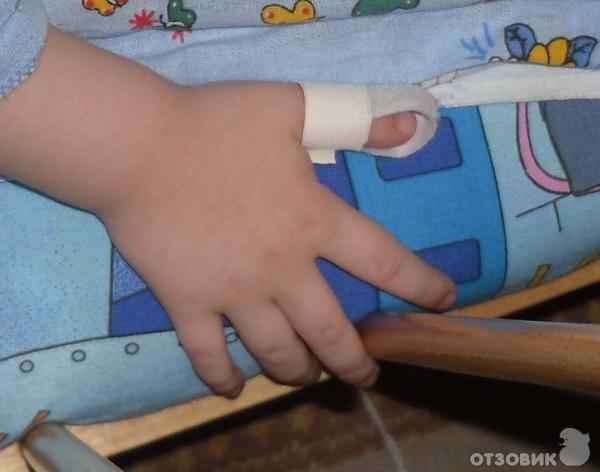 Как отучить ребенка сосать палец?| 