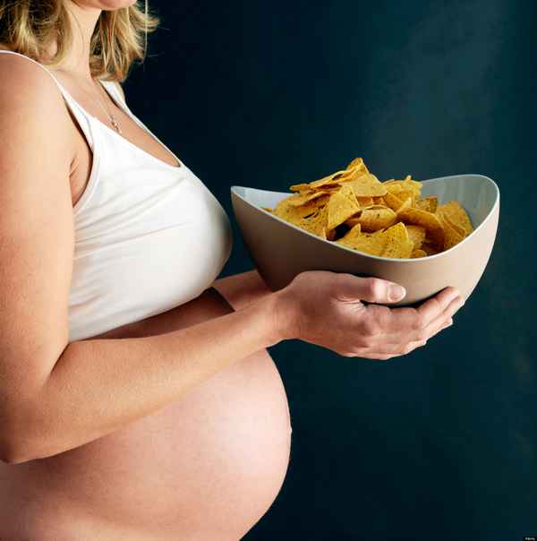 Можно ли беременным чипсы 