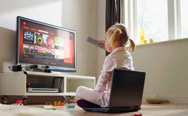 В каком возрасте можно смотреть телевизор ребенку? Влияние телевизора| 